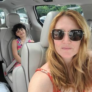 Meet your Posher, Kim